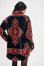 Load image into Gallery viewer, Free People One Night Velvet Top / Black
