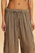 Load image into Gallery viewer, Free People Striped Quinn Pant
