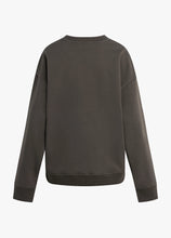 Load image into Gallery viewer, Favorite Daughter The Collegiate Sweatshirt / Coffee Gardenia
