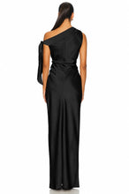 Load image into Gallery viewer, Amanda Uprichard Naomi Gown
