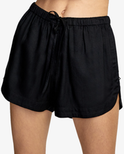 Load image into Gallery viewer, RVCA New Yume Elastic Short
